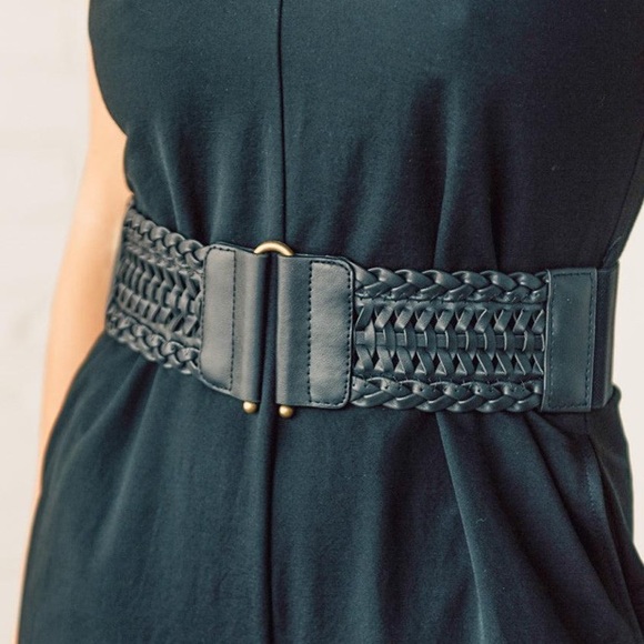 Rubyclaire Boutique Accessories - Vegan Braided Stretch Belt